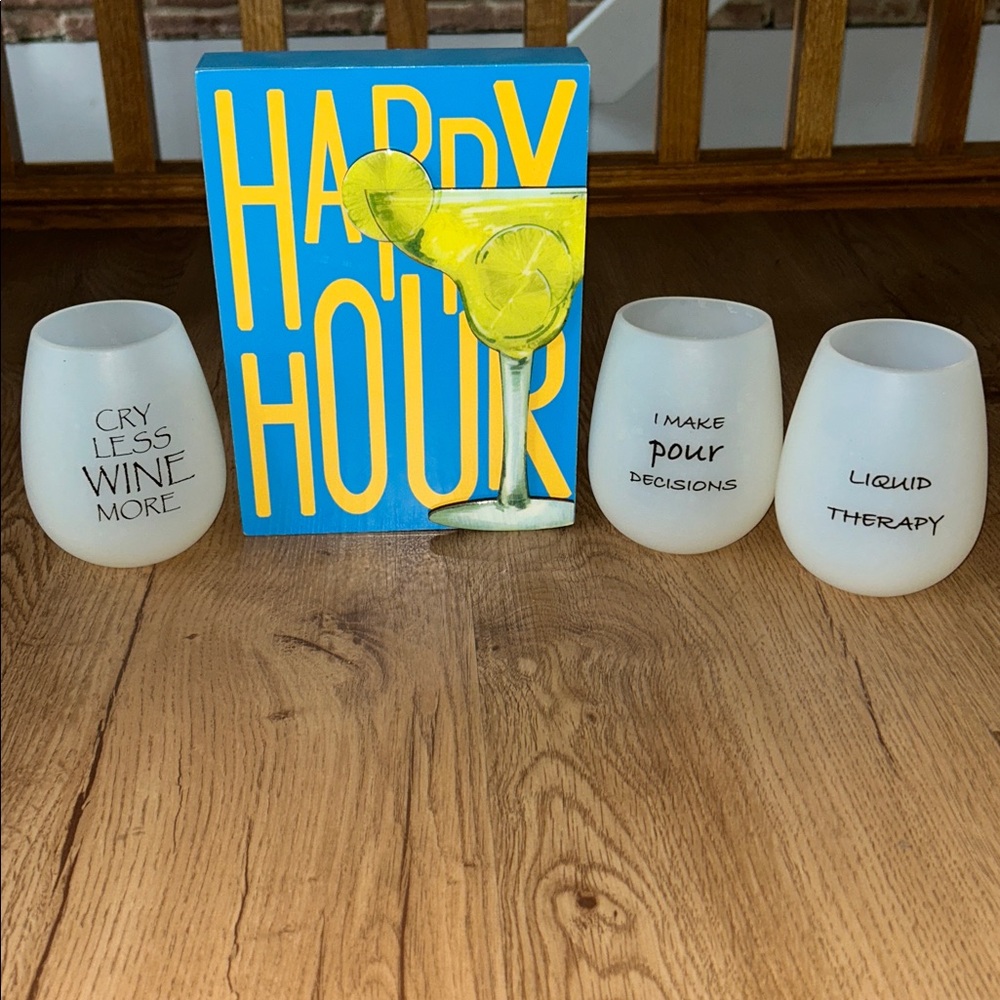 Silicone flexible drinking Tumblers & “Happy Hour” margarita sign